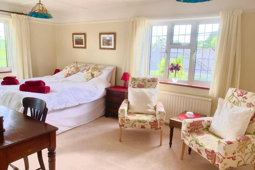 Hectors House Comfortable 4 Bed House In Mature Gardens Yelverton Luaran gambar