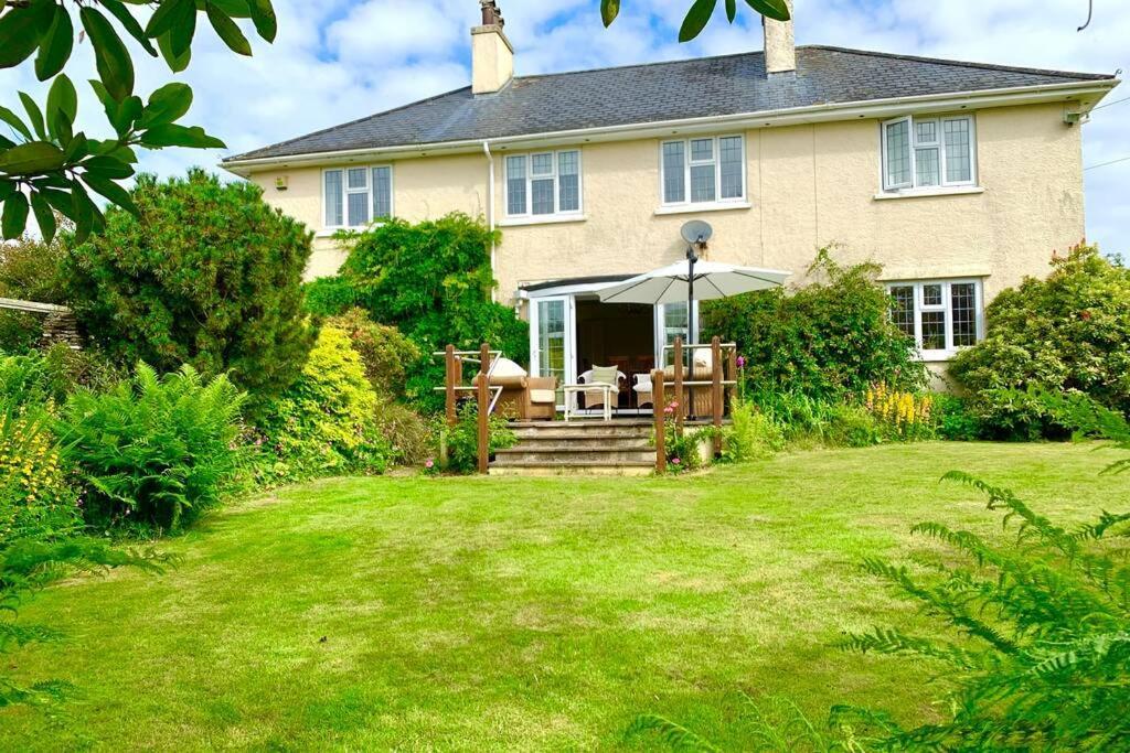 Hectors House Comfortable 4 Bed House In Mature Gardens Yelverton Luaran gambar